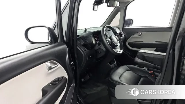 Kia The New Kia Ray 2022 Черный из Кореи, фото 2