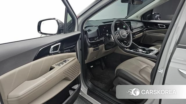 Kia The New Carnival 4th Generation 2024 Серебристо-серый из Кореи, фото 2