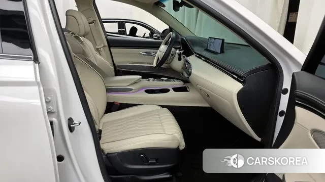 Genesis GV70 2022 Белый из Кореи, фото 2