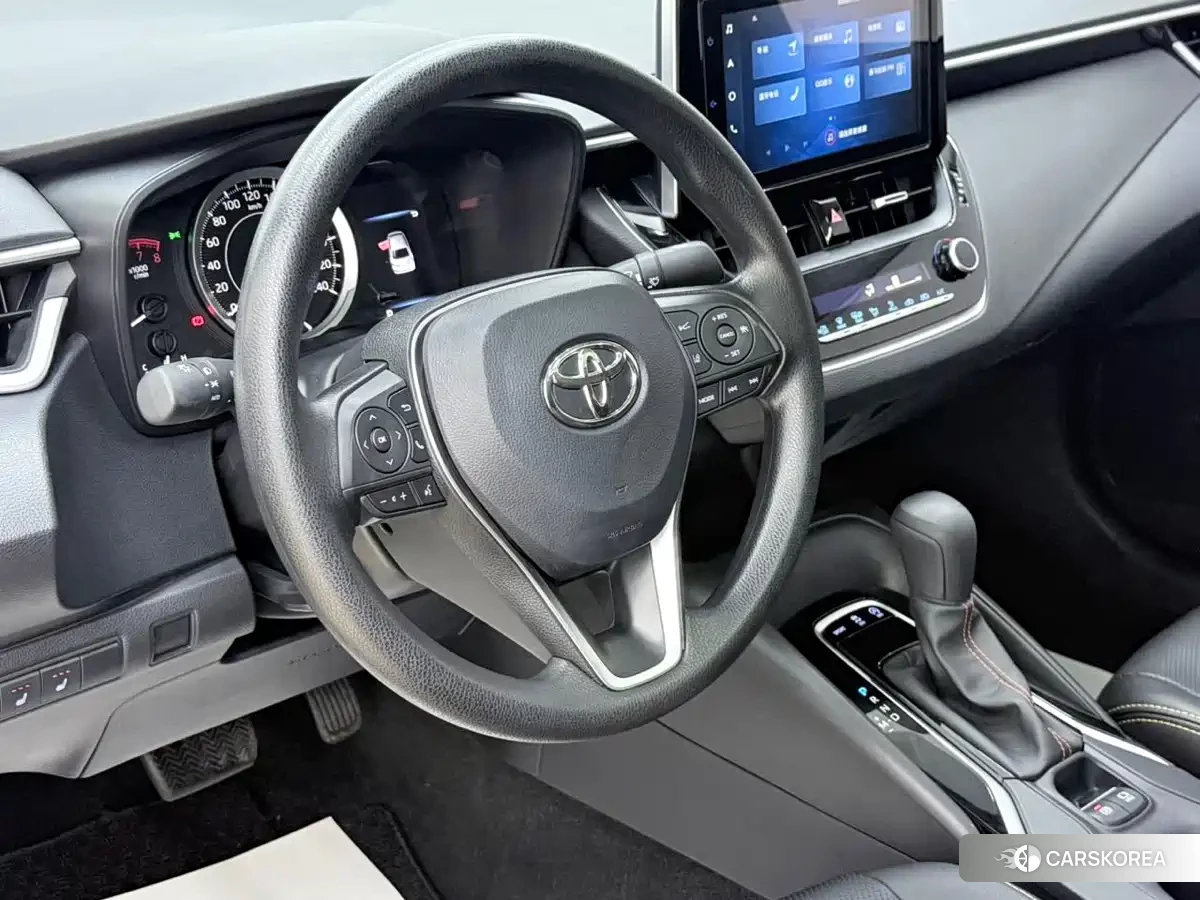 Toyota Corolla 2022 Champagne/brown из Китая, фото 2
