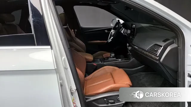 Audi Q5 (FY) 2023 Белый из Кореи, фото 2