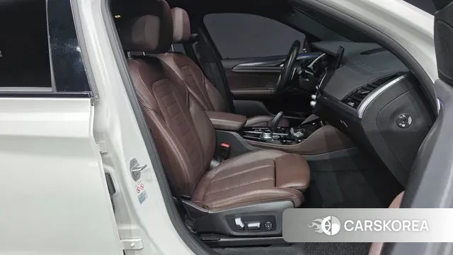 BMW X4 (G02) 2021 Белый из Кореи, фото 2