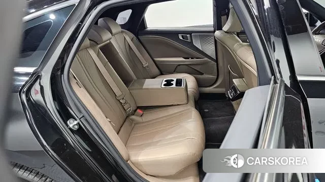 Kia K8 Hybrid 2021 Черный из Кореи, фото 2