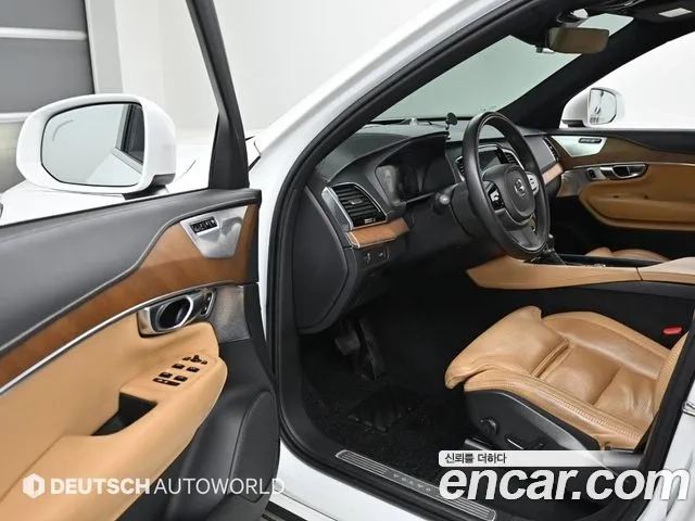 Volvo XC90 second Generation 2019 Белый из Кореи, фото 2