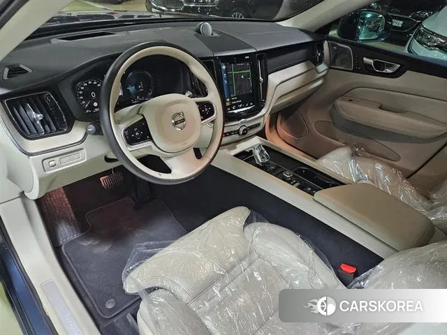 Volvo XC60 second Generation 2021 Синий из Кореи, фото 2