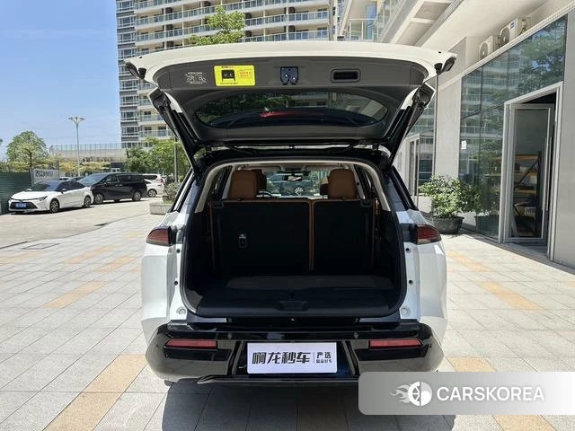 Nissan Exploring the land 2024 Белый из Китая, фото 2