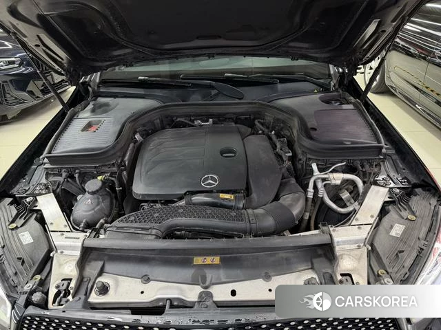 Mercedes-Benz GLC 2021 Черный из Китая, фото 2
