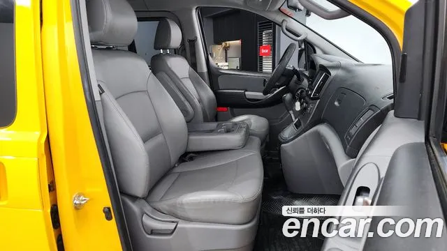 Hyundai The New Grand Starex 2019 Желтый из Кореи, фото 2