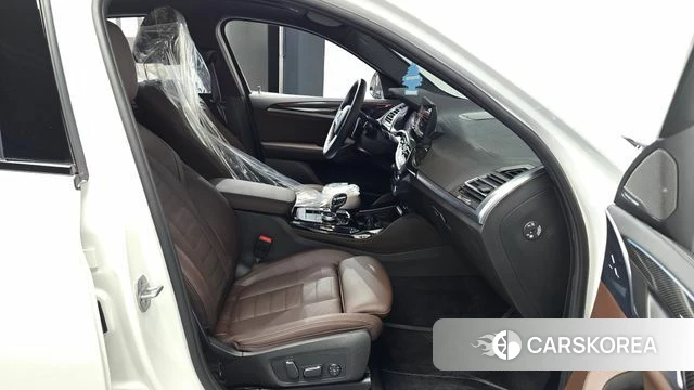 BMW X4 (G02) 2025 Белый из Кореи, фото 2