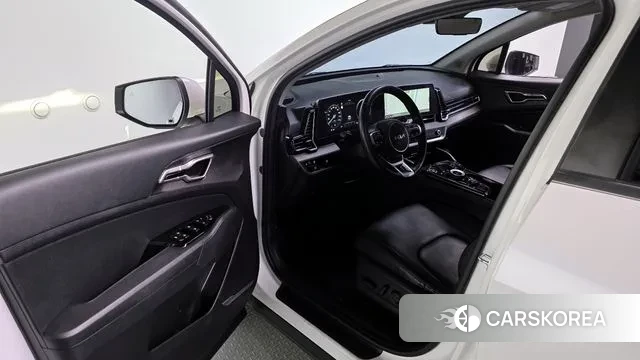 Kia Sportage 5th Generation Hybrid 2021 Белый из Кореи, фото 2
