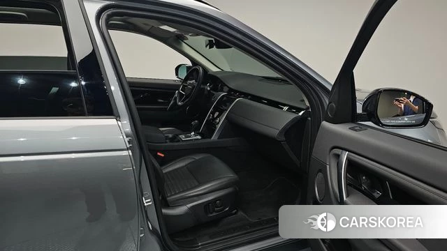 Land Rover Discovery Sports 2nd Generation 2022 Серый из Кореи, фото 2