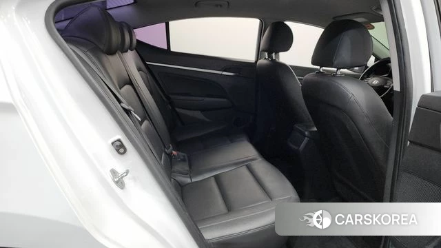 Hyundai The New Avante AD 2018 Белый из Кореи, фото 2