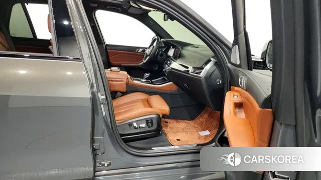 BMW X5 (G05) 2023 Серый из Кореи, фото 2