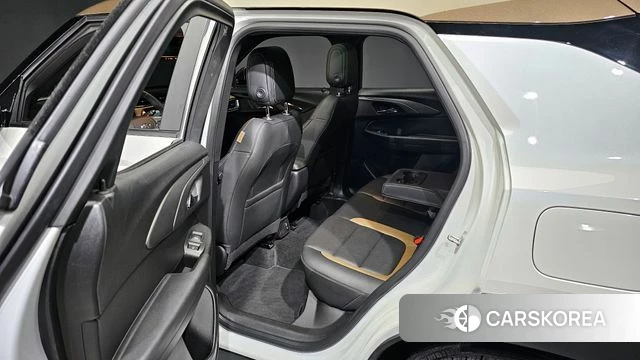 Chevrolet (GM Daewoo) Trailblazer 2021 Белый из Кореи, фото 2