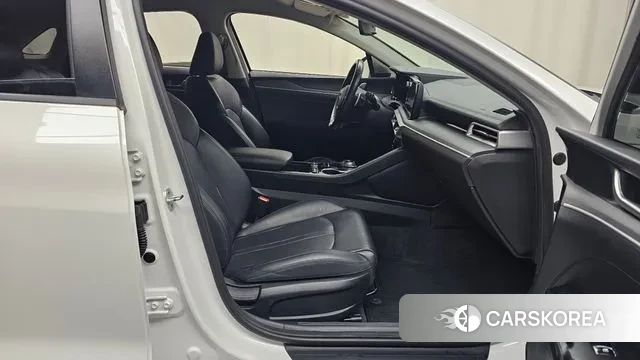 Kia K5 3rd generation 2022 Белый из Кореи, фото 2