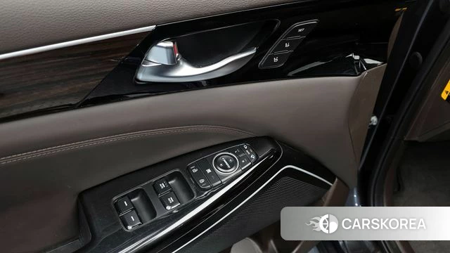 Kia Come New K7 2019 Серый из Кореи, фото 2