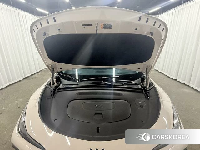Zhiji Automobile Zhiji LS6 2024 Другой из Китая, фото 2