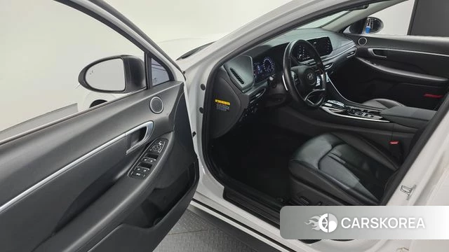 Hyundai Sonata (DN8) 2019 Белый из Кореи, фото 2