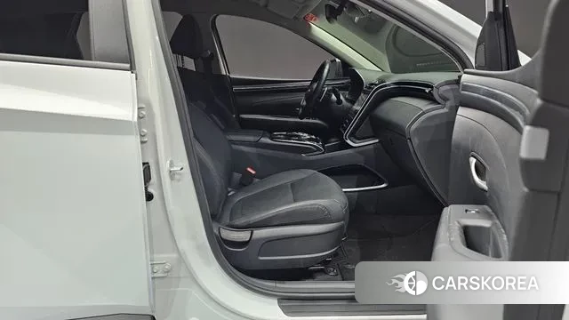 Hyundai Tucson (NX4) 2023 Белый из Кореи, фото 2