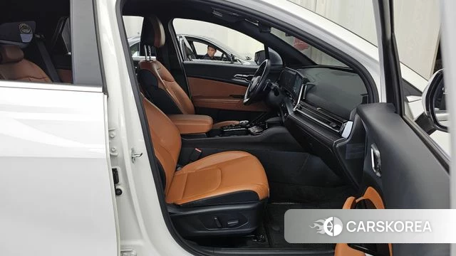 Kia Sportage 5th Generation 2021 Белый из Кореи, фото 2