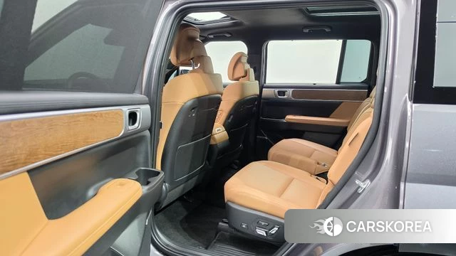 Hyundai Santa Fe (MX5) 2024 Серый из Кореи, фото 2