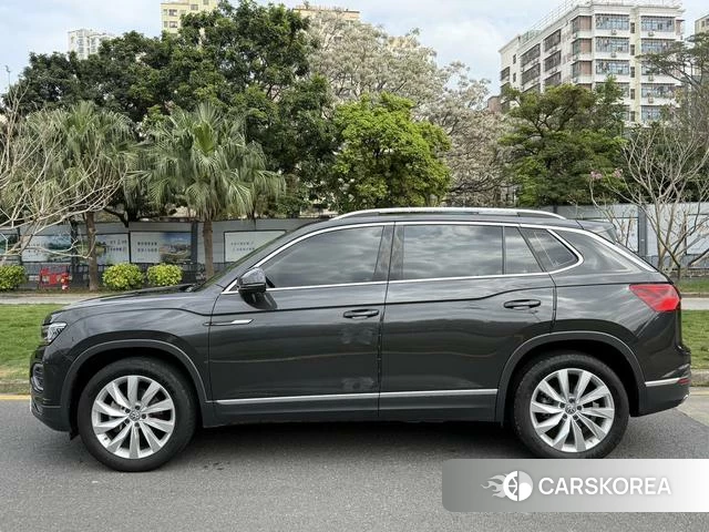 Volkswagen Tanyue 2021 Черный из Китая, фото 2