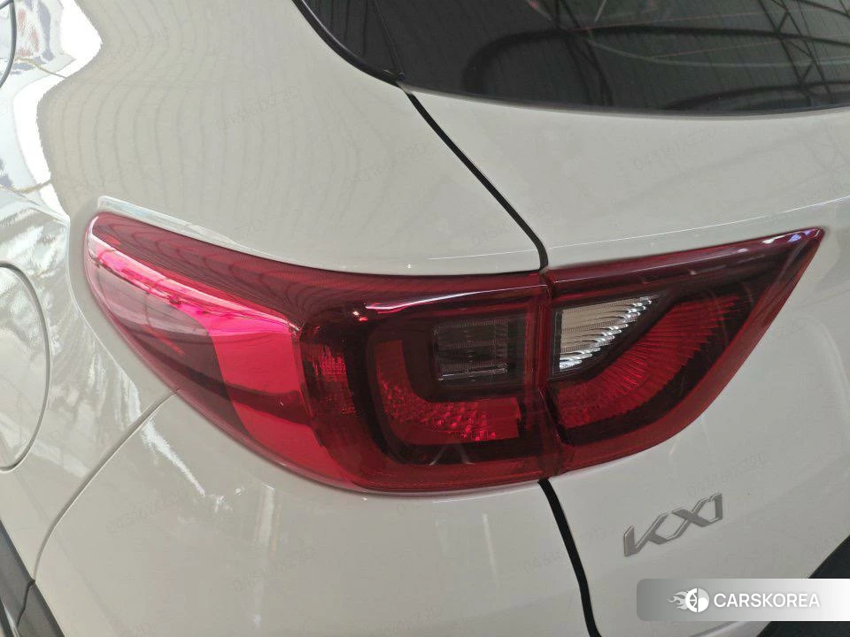 Kia KX1 2020 Белый из Китая, фото 2