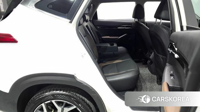 Kia Seltos 2022 Белый из Кореи, фото 2