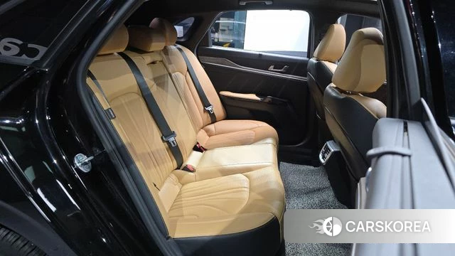 Kia K5 3rd generation 2023 Черный из Кореи, фото 2