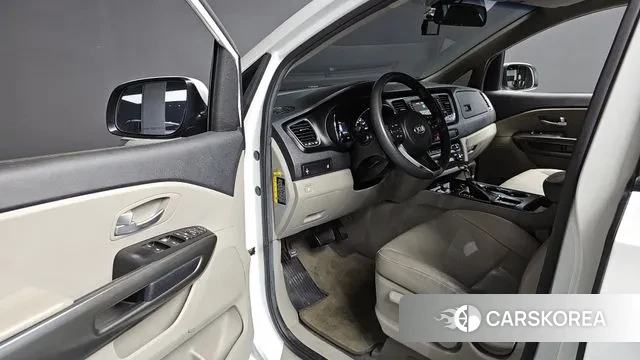 Kia The New Carnival 2018 Белый из Кореи, фото 2