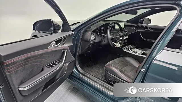 Kia Stinger Meister 2022 Цвет тростника из Кореи, фото 2