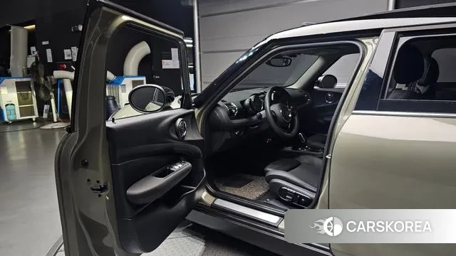 Mini Cooper D Clubman 2020 Песочный из Кореи, фото 2