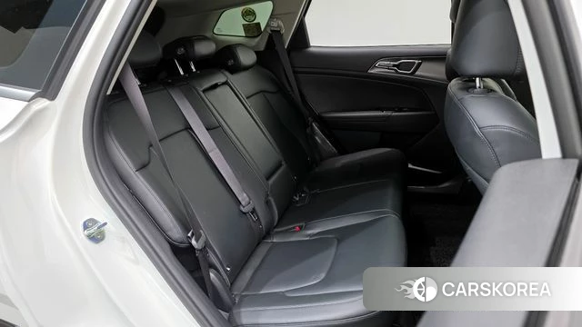 Kia Sportage 5th Generation 2021 Белый из Кореи, фото 2