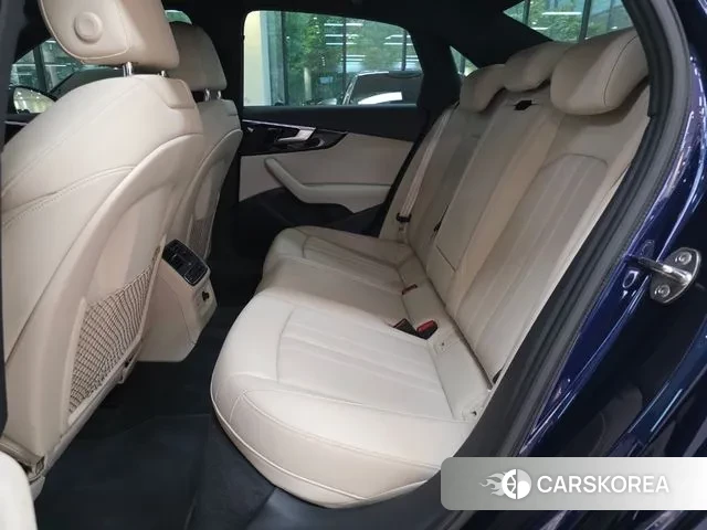 Audi A4 (B9) 2021 Синий из Кореи, фото 2