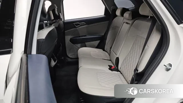 Kia Sportage 5th Generation 2021 Белый из Кореи, фото 2