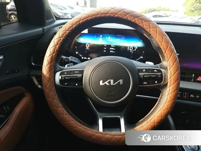 Kia The New Sportage 5th Generation Hybrid 2024 Черный из Кореи, фото 2