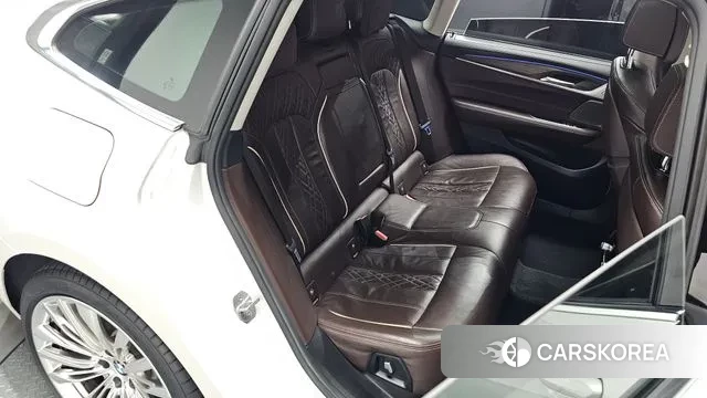 BMW 6 Series GT (G32) 2020 Белый из Кореи, фото 2