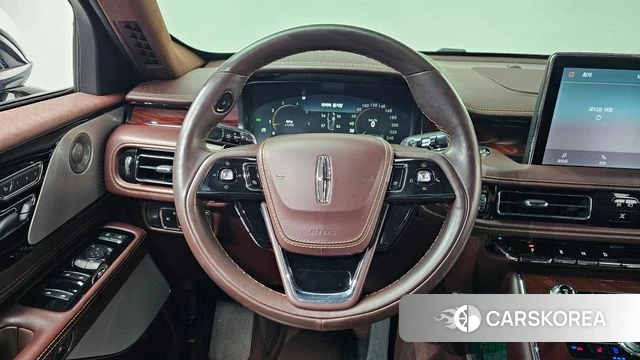 Lincoln Aviator 2nd generation 2021 Черный из Кореи, фото 2