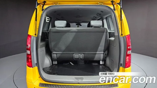 Hyundai The New Grand Starex 2018 Желтый из Кореи, фото 2