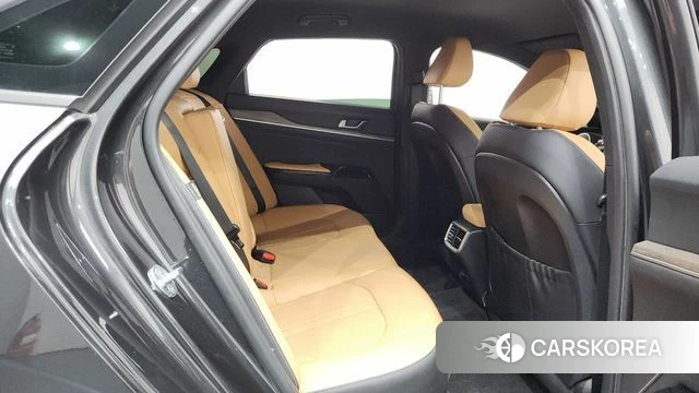 Kia K5 3rd generation 2022 Серый из Кореи, фото 2