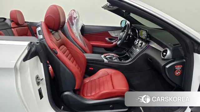 Mercedes-Benz C-Class W205 2022 Белый из Кореи, фото 2