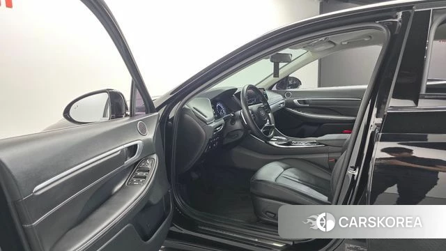 Hyundai Sonata (DN8) 2022 Черный из Кореи, фото 2