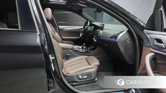 BMW X4 (G02) 2021 Черный из Кореи, фото 2