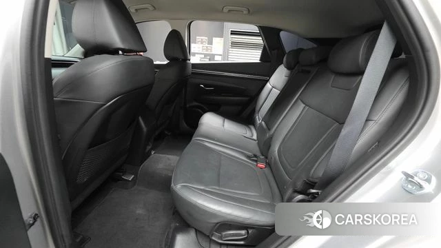 Hyundai Tucson (NX4) 2023 Серебряный из Кореи, фото 2