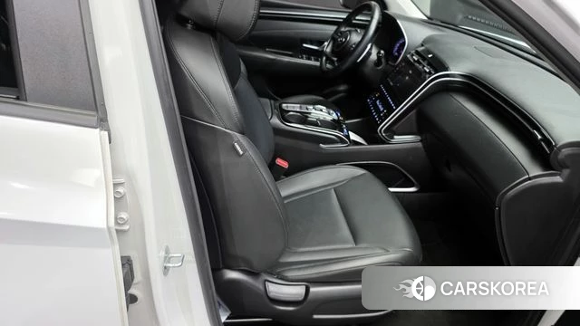 Hyundai Tucson (NX4) 2022 Белый из Кореи, фото 2