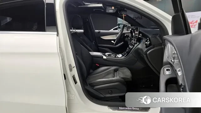 Mercedes-Benz GLC-Class X253 2019 Белый из Кореи, фото 2