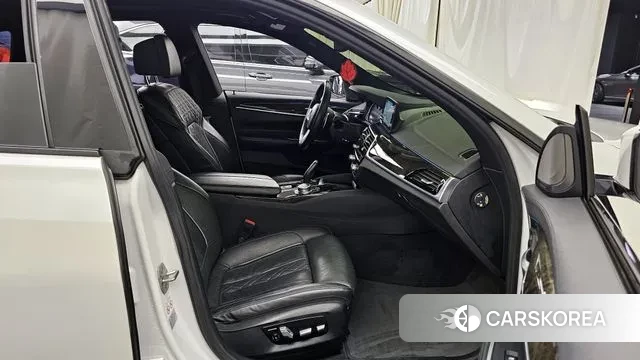 BMW 6 Series GT (G32) 2018 Белый из Кореи, фото 2