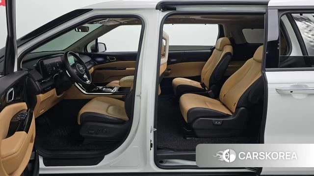 Kia Carnival 4th generation 2023 Белый из Кореи, фото 2