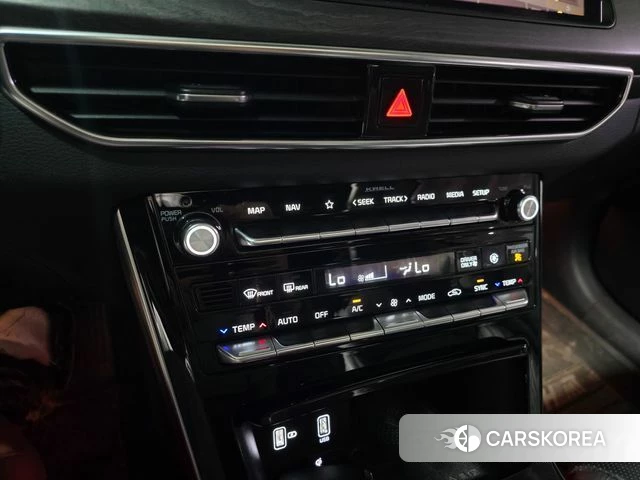Kia K7 Premier Hybrid 2019 Белый из Кореи, фото 2