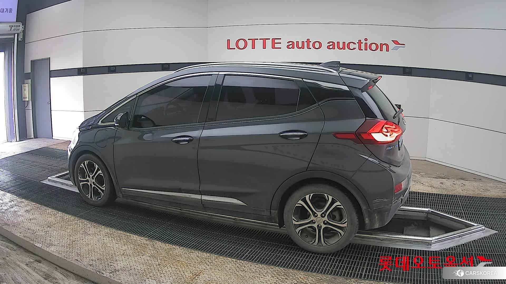 Korea G M Bolt (EV) 2019 Metallic Gray из Кореи, фото 2